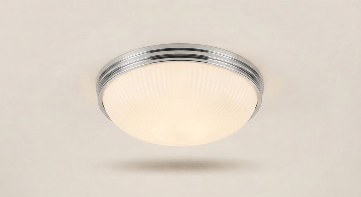 Deco in Chrome & White
